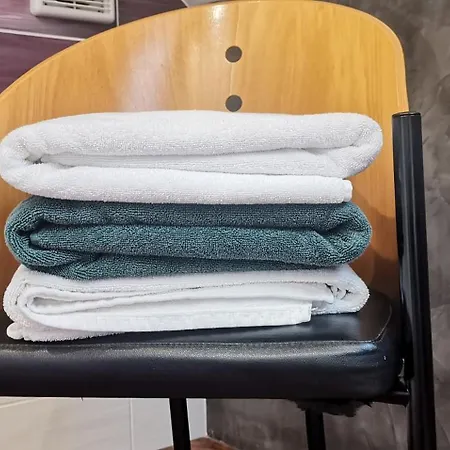 Suedschwarzwald Fuer Gruppen & Monteure 公寓 瓦尔茨胡特·田根